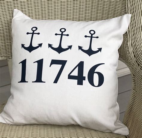 Throw pillow decorating inspo for those who believe more is more lovers of maximalist design know that when it comes to throw pillows, you can (almost) never have enough. Lorisvinyl | Beautiful, Throw pillows, Unique jewelry