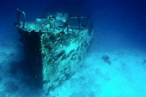 Sunken Ships Underwater