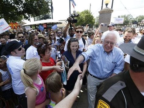 Sanders Pledges To Expand Social Security Lift Wages