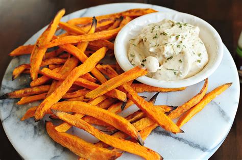 Sweet potato fries dipping sauce: Baked Sweet Potato Fries with Smoked Bacon Ranch Dip - Back for Seconds