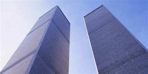 World Trade Center North And South Towers Enclos