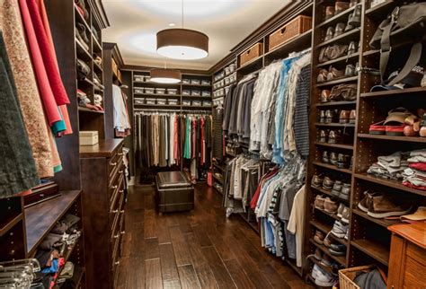 Sophisticated Masculine Walk In Closets For Men With Style