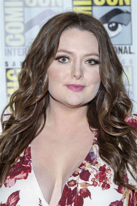 Lauren Ash Superstore Photocall At Comic Con San Diego 2019 04 Gotceleb
