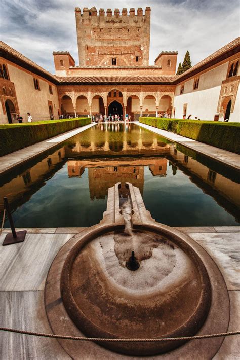 Patio de los Arrayanes Alhambra vía flickr All About Spain British