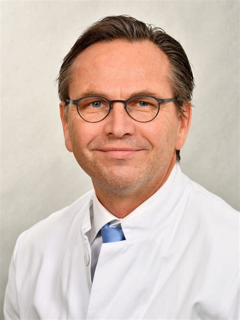 Prof. Dr. med. Guido Saxler - Rheinland Klinikum