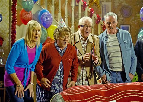 Mencintaimu mr photographer full episodes. MRS BROWN'S BOYS - NEW YEAR SPECIAL | RTÉ Presspack