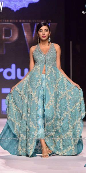 Top 10 Popular Pakistani Designers Bridal Dresses Collection 2017 2018