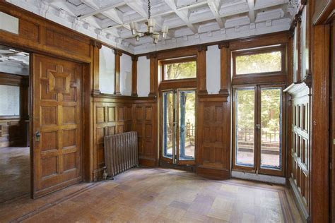 See Inside A Largely Untouched Gilded Age Mansion In New York City