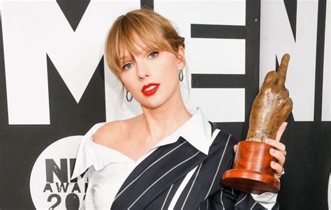 Taylor Swift Says Re Recording Old Music Is An Amazing Adventure