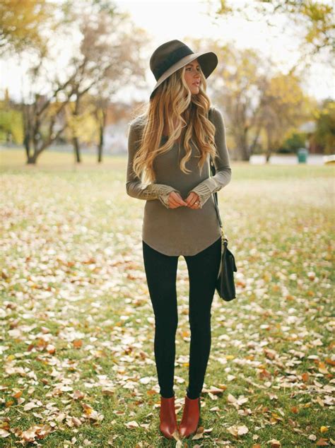 They function to keep customers autumn clothes. 41 Cute and Stylish Outfit Ideas with Beanie | Early fall ...