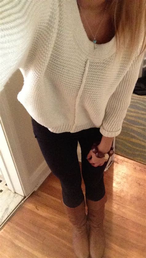 Winter Fashion Love The Riding Boots With Skinnies And Over Sized Sweater Simple Winter