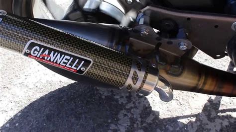 It has an aggressive, essential and compact style which emerges in the decidedly sports design of the handlebars, in the streamlined and. Aprilia sr 50 motard con giannelli reverse - YouTube