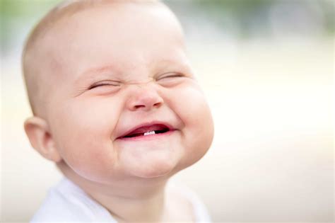 When Do Babies Smile Baby S Smiling Blog