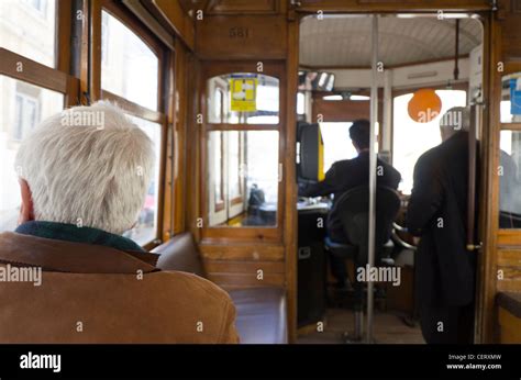 Interior Lisbon Tram Portugal Banque De Photographies Et Dimages à