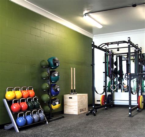 25 Stunning Private Gym Designs For Your Home