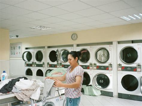How To Start A Laundromat Business
