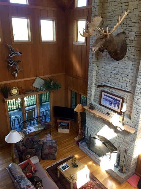 Cedar Cabin Living Room On The Lake Kentucky Oc 2448x3264 R