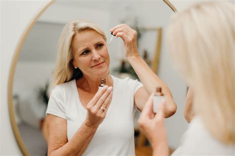 Best Dark Spot Remover Serum 2023: Gundry MD Polyphenol Dark Spot