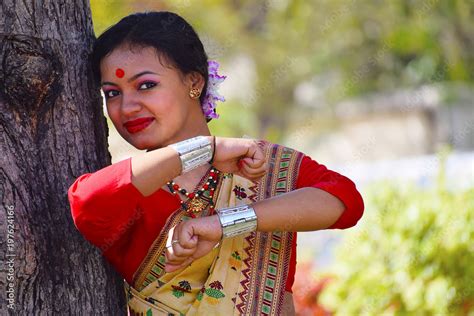Assamese Girl In Traditional Attire Posing Bihu Dance Pune