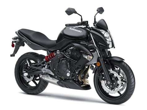 Excellent for nipping around town or hooning along twisty lanes. Top Motorcycle & Review: 2010 Kawasaki ER-6n