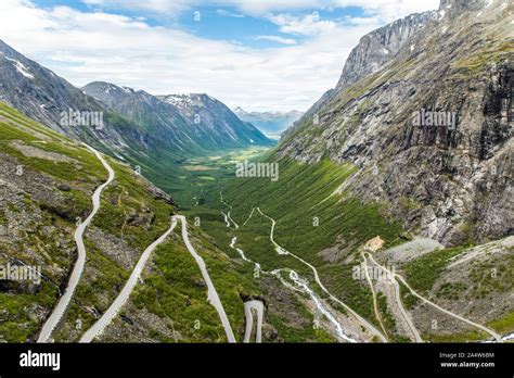 El Paisaje Noruego Con Trollstigen Center El Fondo National Scenic