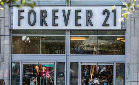 Forever 21 Files For Bankruptcy As Shift To E Commerce Changes The Game