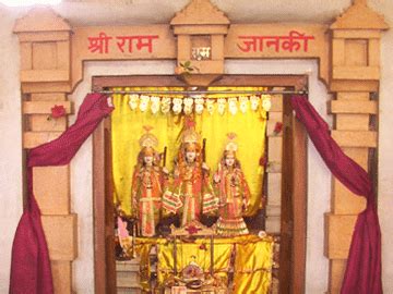 Shri ram palace hotel có nằm gần trung tâm thành phố không? Sri Sankata Mochan Hanuman Mandir, Jai Vilas Palace ...