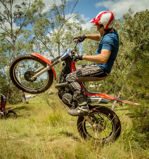 Terlebih untuk saat ini sudah banyak sekali orang yang menyukai dengan tantangan, dimana dengan menggunakan motor trail. Logan River Club Day 21/2/16 at Gap Creek Farm | Trials Australia