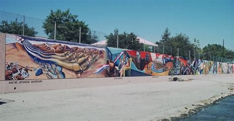 Murales En El Arte Latino