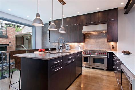 Rd Henry Cabinetry Modern Kitchen New York By Magnifique