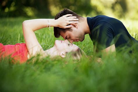 love outsourcing pros and cons of long distance relationships astrologyspark