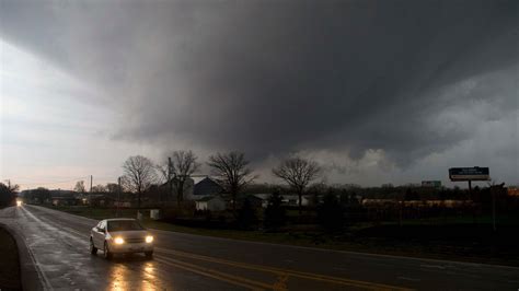 Severe Weather Forecast For East After Tornadoes Rip Across Illinois