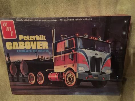 Amt Peterbilt Cabover Model Pacemaker Tractor