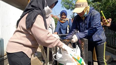 Bumi Satimi Gerakan Pilah Sampah Kaum Ibu Kujangsari Bandung