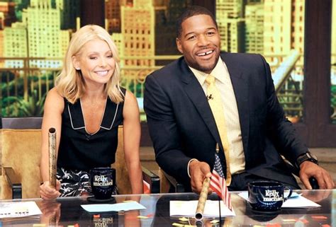 Kelly Ripa And Michael Strahan Win Emmy But Skip Ceremony