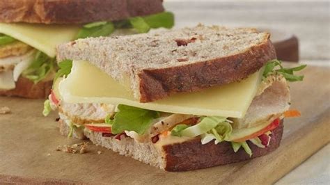 Roasted Turkey Apple And Cheddar Sandwich How Can I Eat Healthy At