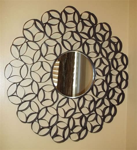 Believe it or not, toilet tissue rolls have many usages. Toilet Paper Roll Wall Art Decor | Toilet paper roll wall art, Toilet paper roll art, Toilet ...