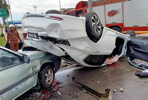 Menteri pengangkutan anthony loke berkata ia termasuk memperkenalkan hukuman larangan memandu seumur hidup. Rempuh 2 kereta: Pemandu Myvi positif dadah, kini ditahan ...