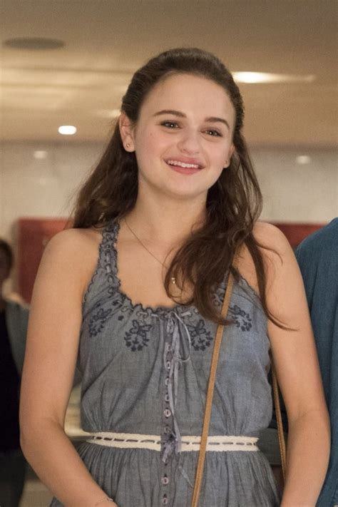The kissing booth 3 stars joey king and jacob elordi exclusively broke down their onscreen chemistry to e! 640x960 Joey King from The Kissing Booth iPhone 4, iPhone ...