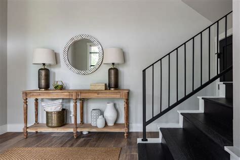 Sleek Modern Farmhouse Ashley Moore Hgtv