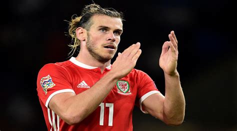 Gareth bale, 31, from wales real madrid, since 2013 right winger market value: Gareth Bale: "Me emociona más jugar con Gales que con el ...