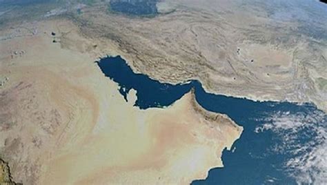 شورای همکاری خلیج فارس و بحرین حمله خرابکارانه به کشتی‌های تجاری در