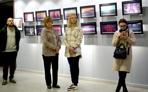 Брянские педагоги художники представили на областной выставке свои