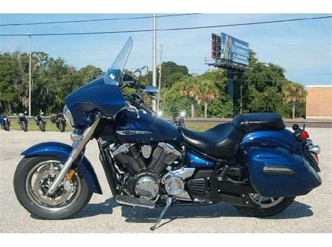 In the v star deluxe, that fairing does more than split the wind. 2013 Yamaha V-Star 1300 Deluxe for sale on 2040motos