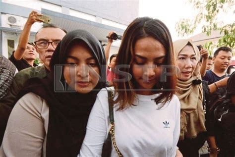 Artis Indonesia disyaki pelacur online, dibayar Rm 23,000 sekali