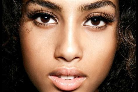 But the product doesn't just remove make up and clean your face effectively. The Best (And Worst) Makeup for Eyelash Extensions