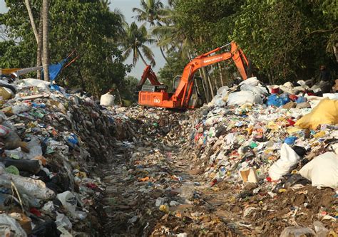 Karnataka Processes Only 32 Of Its Solid Waste Worst Performer In