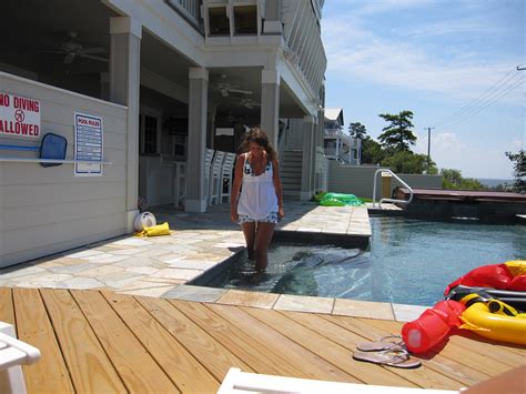 Jenna Pool Jenna Getting Her Swim On Justine Ezarik Flickr