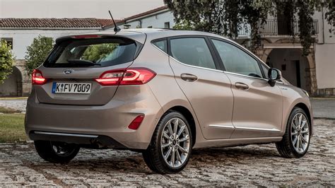 2017 Ford Fiesta Vignale 5 Door Wallpapers And Hd Images Car Pixel