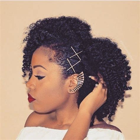 Bobby pin hairstyles are all the rage this season. 25 Ways You've Never Thought to Wear Bobby Pins | Bobby ...